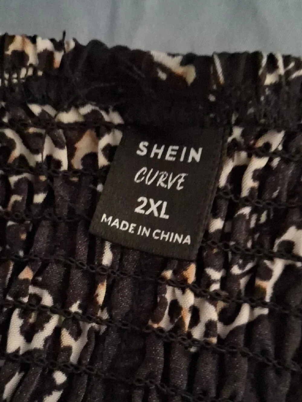 Skeleton Skull Print Black & Cream Shorts Size 2X Shein